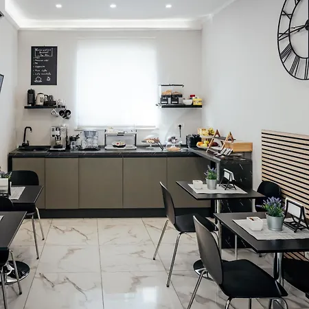 게스트하우스 Capitani 피우미치노